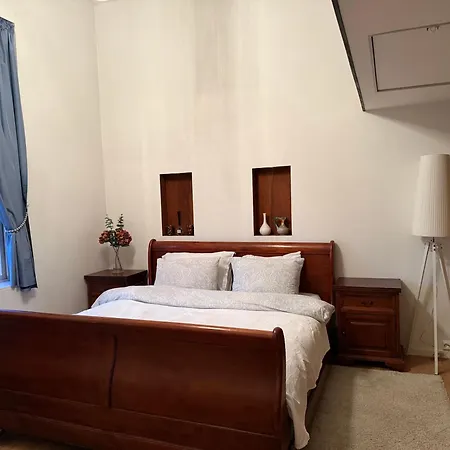 Center Close To Kings Palace Apartament *