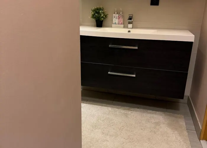 Center Close To Kings Palace * Oslo