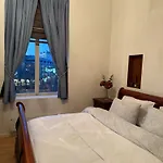 Center Close To Kings Palace Apartment *
